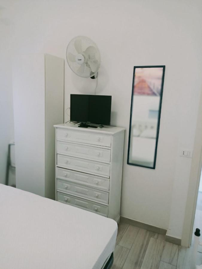 Piano Terra A Due Passi Dal Mare Apartment *